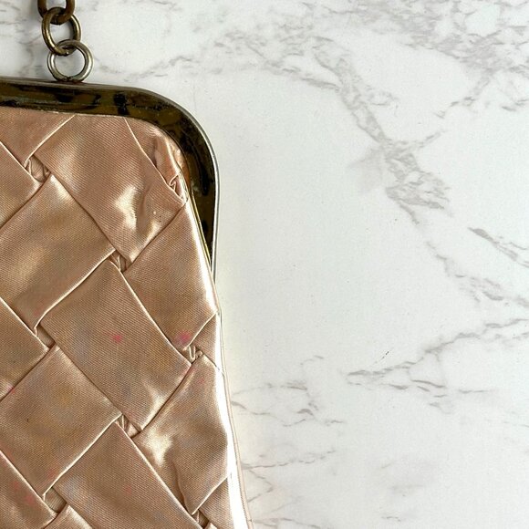 Vintage 1950s Woven Satin Handbag With Vinyl Overlay Chain Handle Gold - Picture 4 of 14